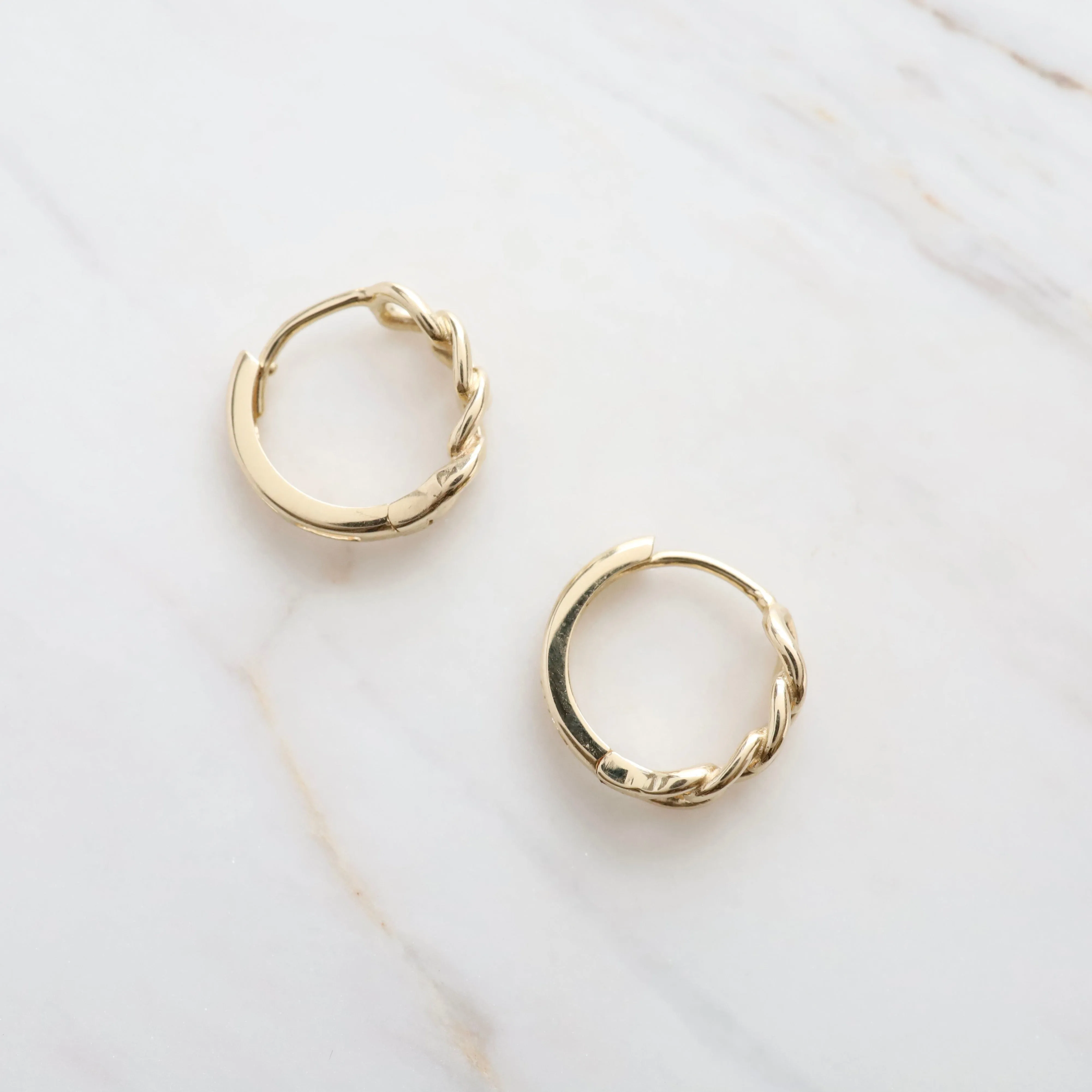 14k Yellow Gold Chain Link Huggies