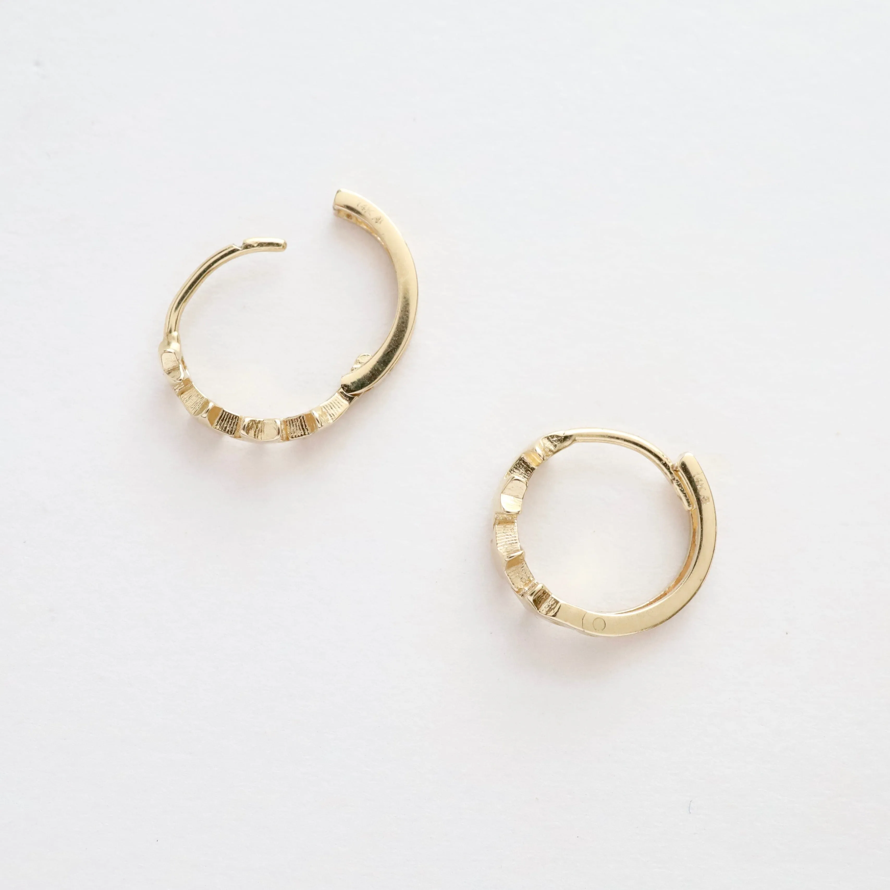 14k Yellow Gold Stars Huggies