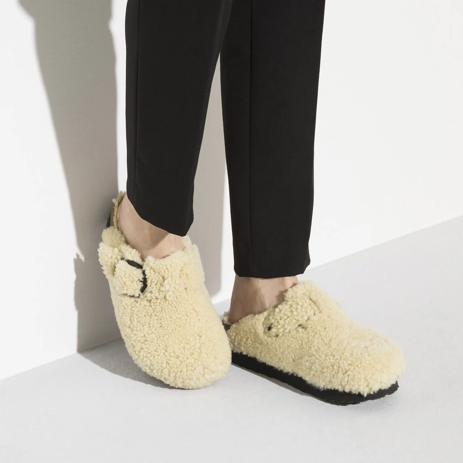 Birkenstock Boston Big Buckle PAP Teddy Eggshell   