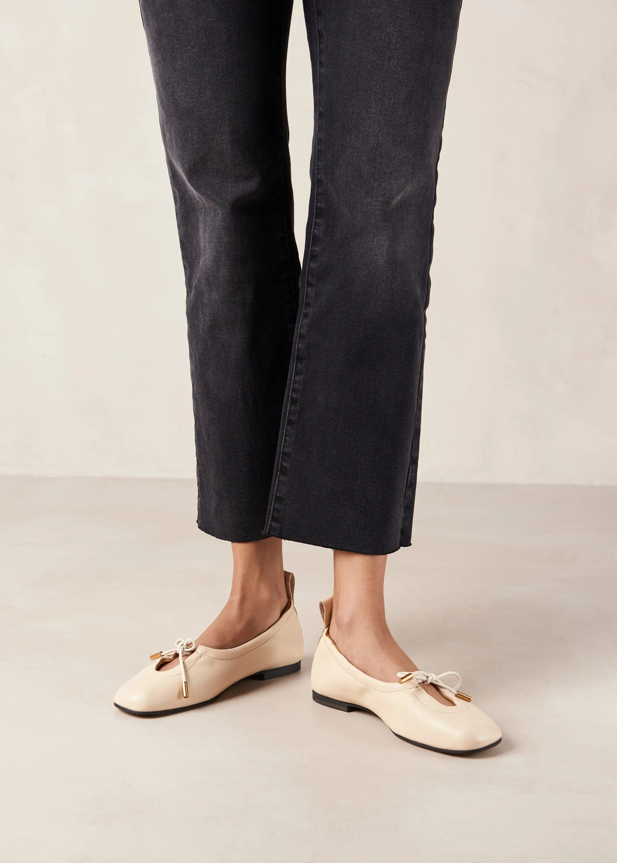 Rosalind Cream Leather Ballet Flats
